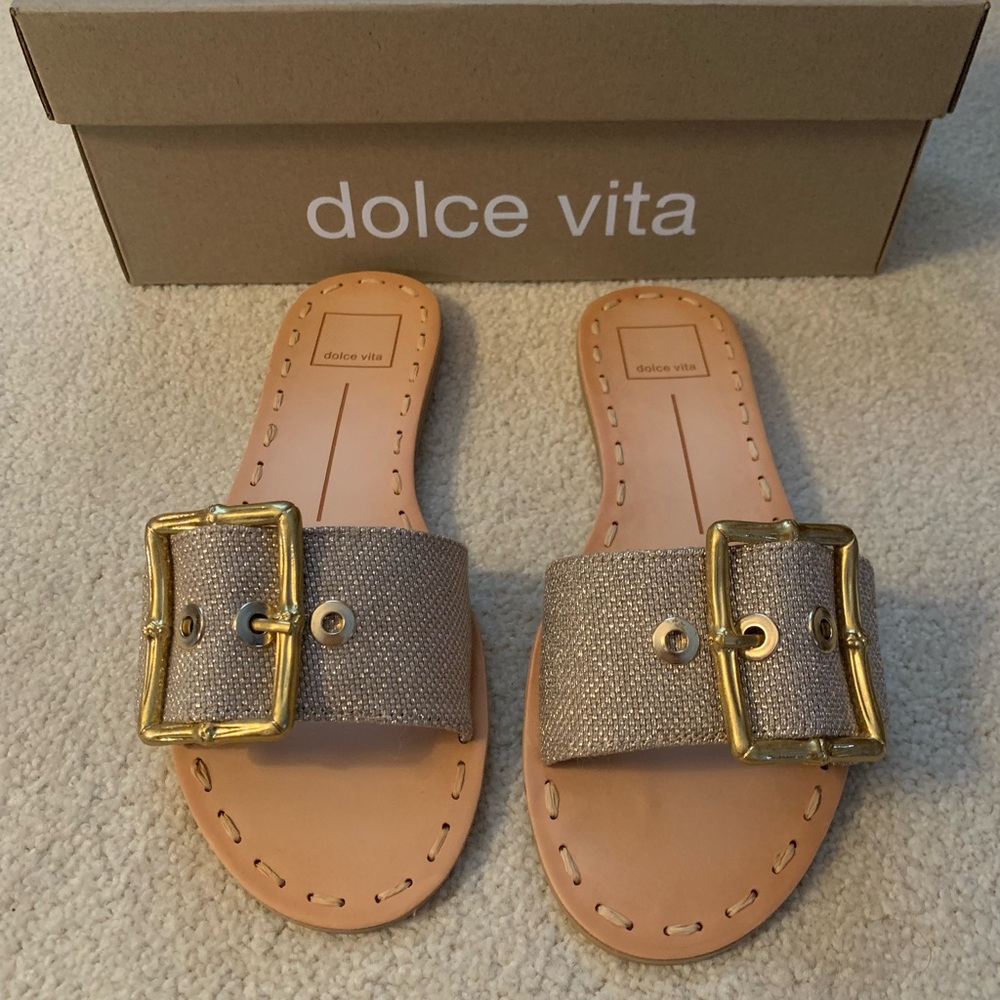 New, never worn Dolce Vita sandals  light gold sandal with gold buckle size 6.5